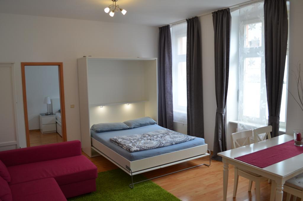Ferienwohnung Barfly Traben-Trarbach Esterno foto